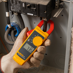 FLUKE 323 TRMS 400A AC PENSAMPERMETRE