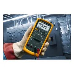 Fluke IB875K 87V True RMS Multimetre ve Yalıtımlı El Aletleri Başlangıç Seti