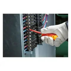 Fluke IKPK7 Pack30 Sırt Çantası ve Yalıtımlı El Aletleri Seti