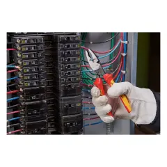 Fluke INCP8 Yalıtımlı Ağır Hizmet Tipi Kombinasyon Pensesi