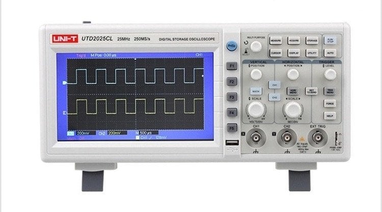 UNI-T UTD2025CL+  DİJİTAL STORAGE OSİLASKOP (25MHZ)
