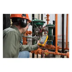 Fluke 719 100G Elektrikli Basınç Kalibratörü