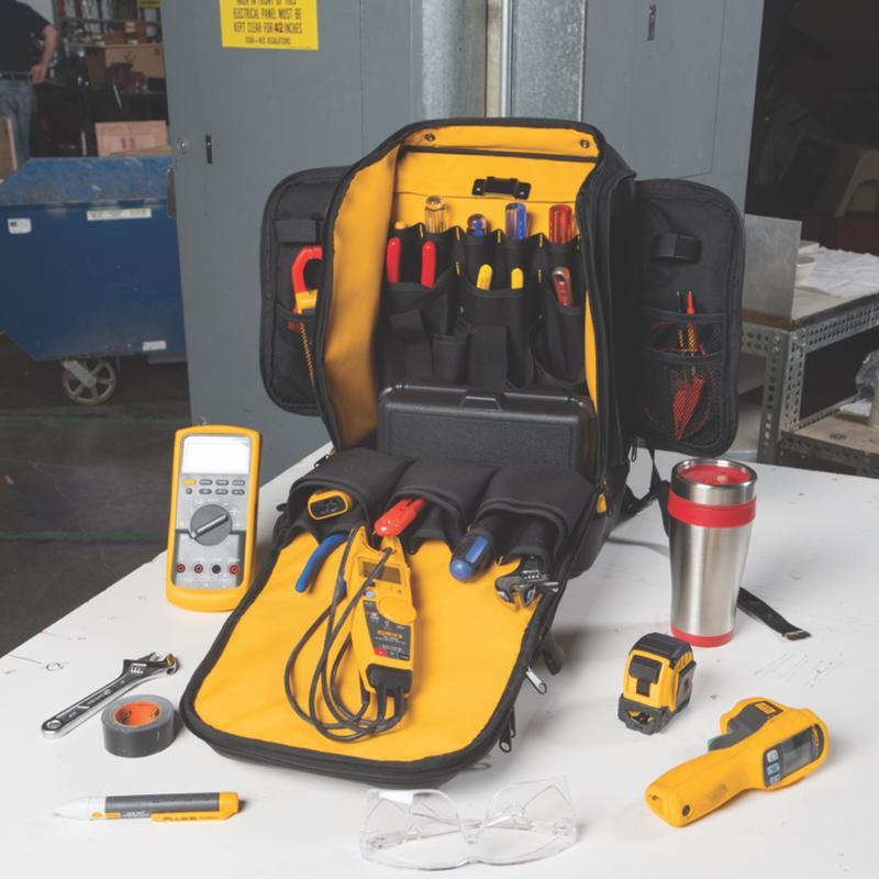 FLUKE PACK30  Profesyonel Aletler İçin Sırt Çantası